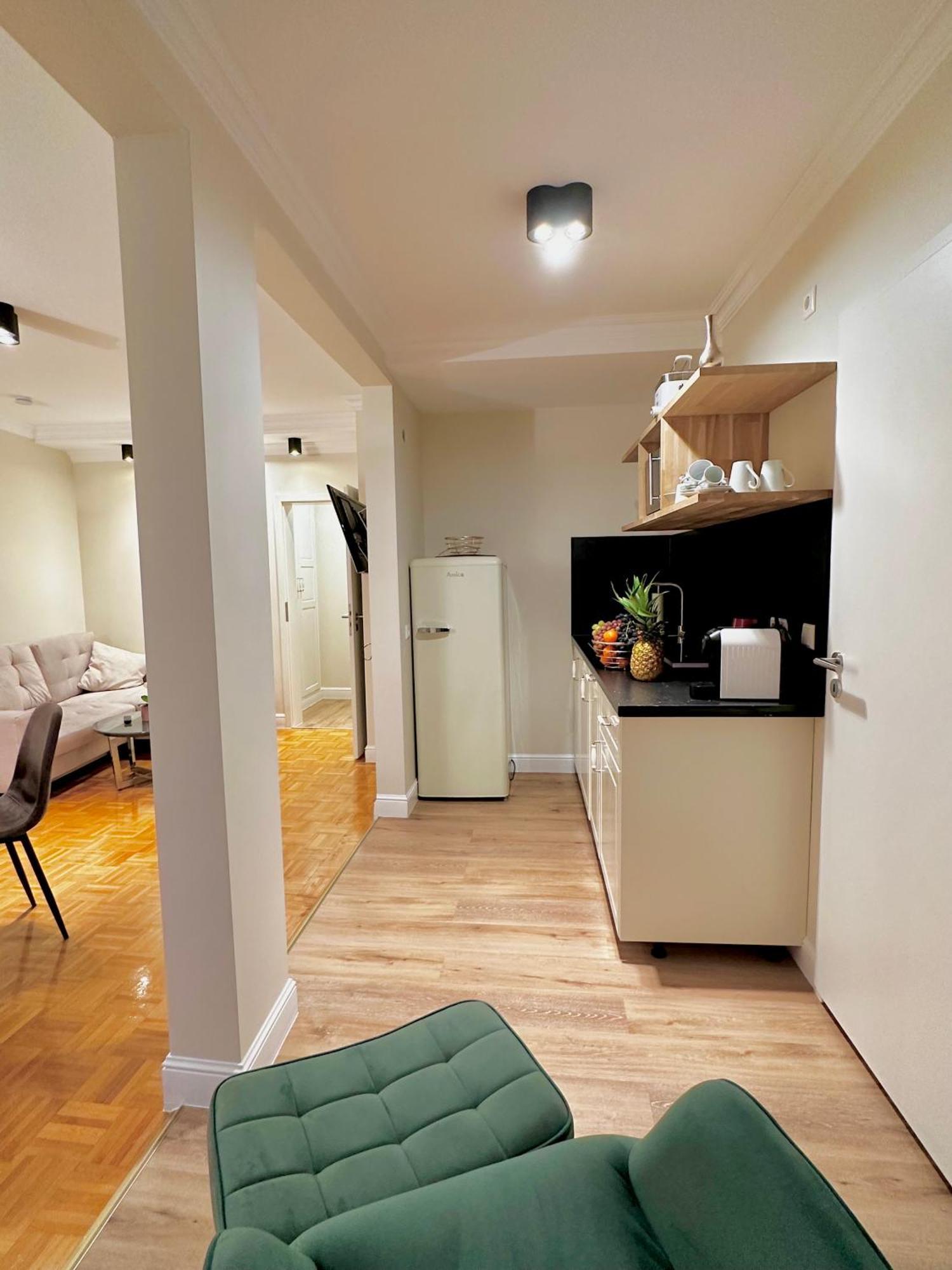 Hirsch Appartements Baden-Baden Exterior foto